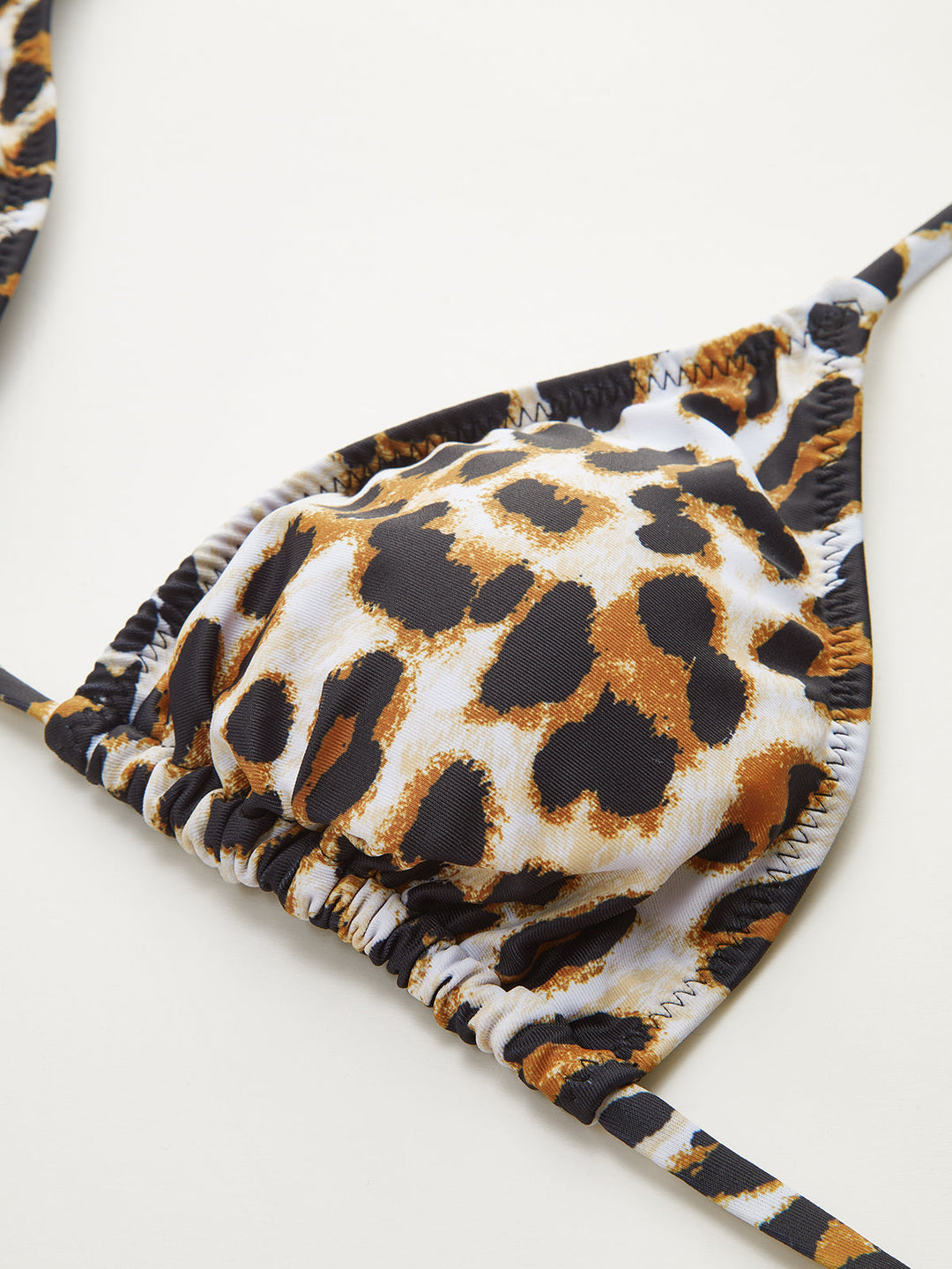 Leopar Desenli Üçgen Bikini Üstü Bağcıklı