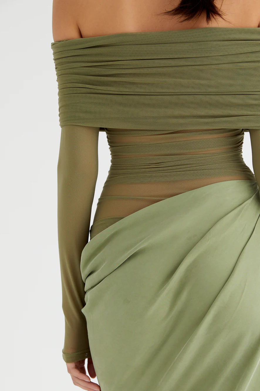 Lillian Düşük Omuz Transparan Maxi Örgü Elbise