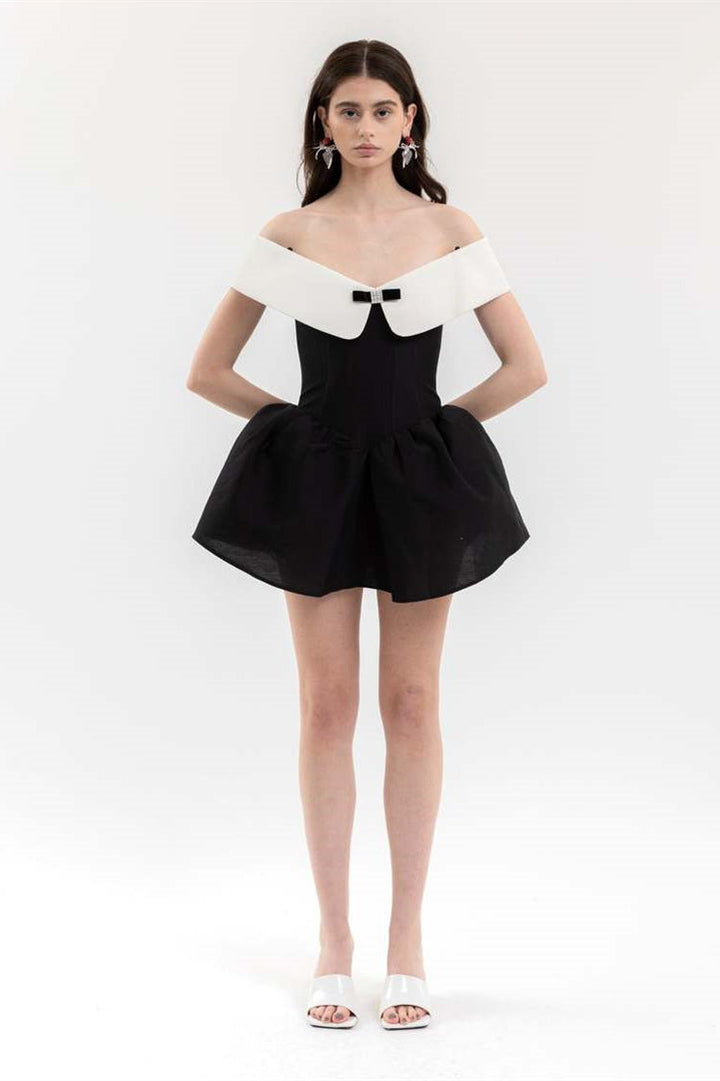 Antonia Düşük Omuz Diamante Fiyonklu Mini Elbise