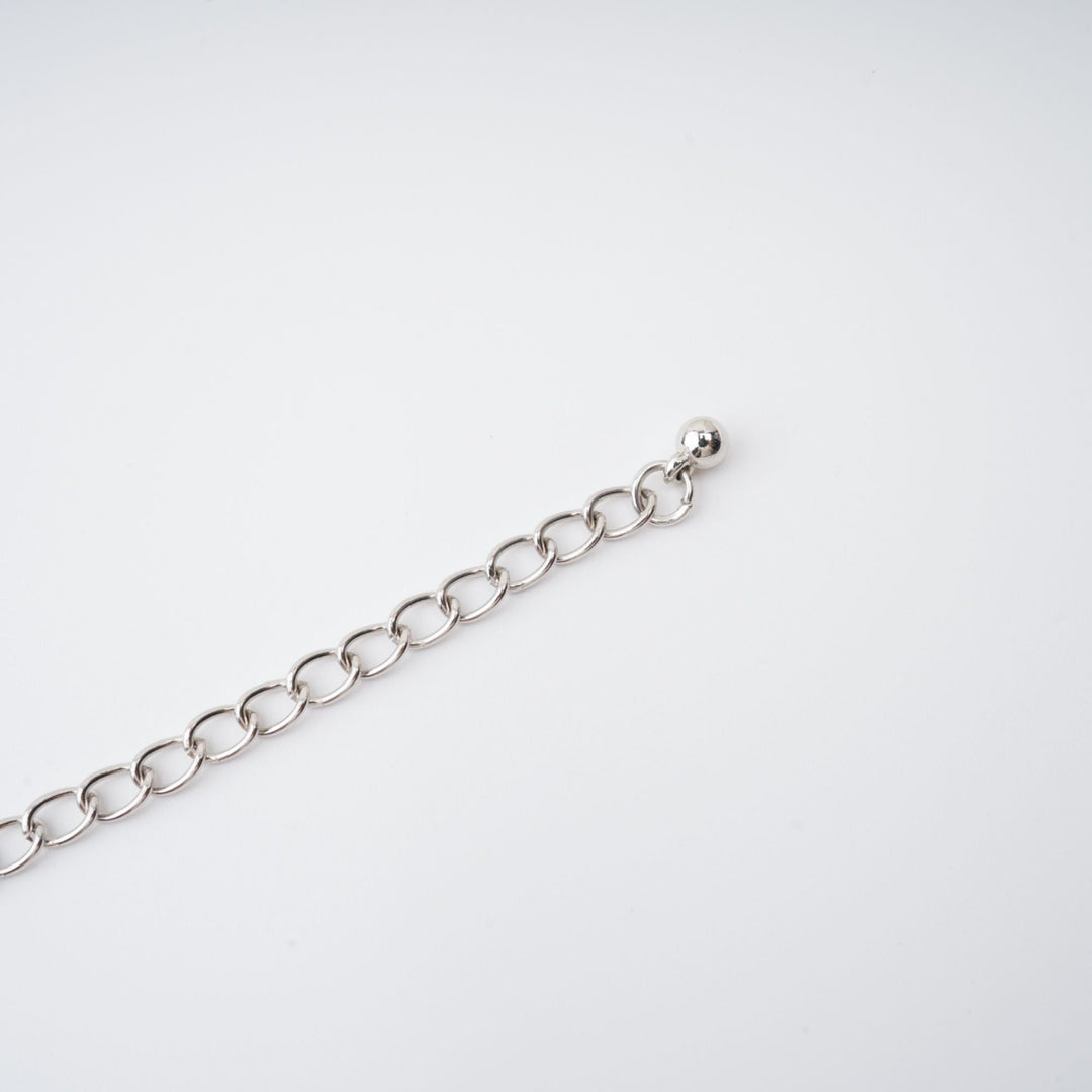 Laria Kristal Süslemeli Fiyonk Detaylı Kolye