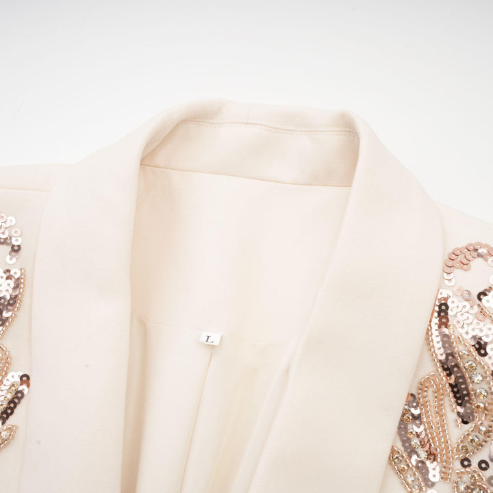 Opulent Grace İşlemeli Krem Blazer Elbise