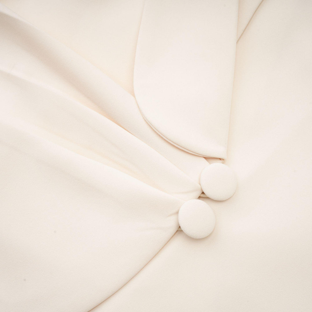 Opulent Grace İşlemeli Krem Blazer Elbise