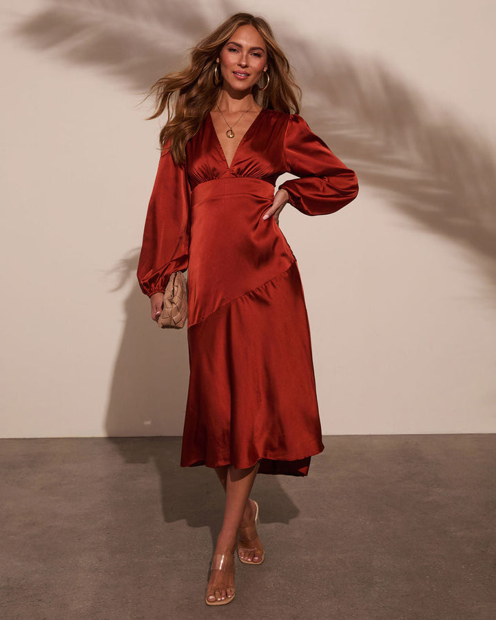 Downtown Darling Saten Maxi Elbise