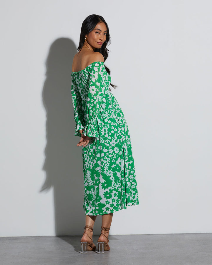 Nisan Ayı Çiçek Desenli Midi Elbise