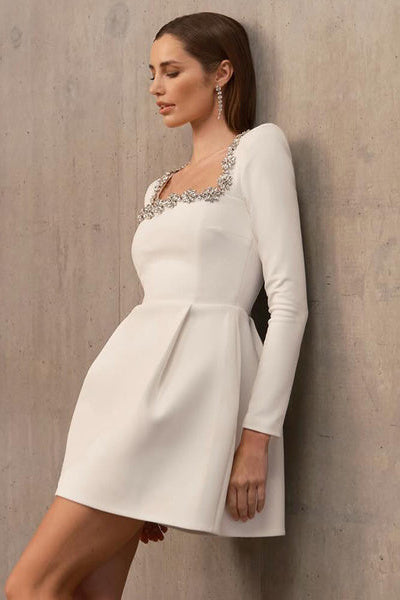 Alexia Kare Yaka Taşlı Detaylı Mini Elbise