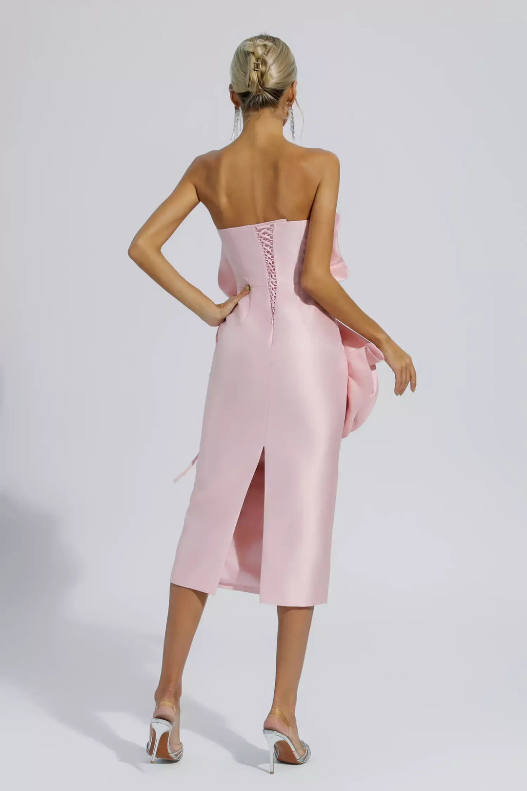 Haley Pembe Çiçekli Straplez Midi Abiye Elbise