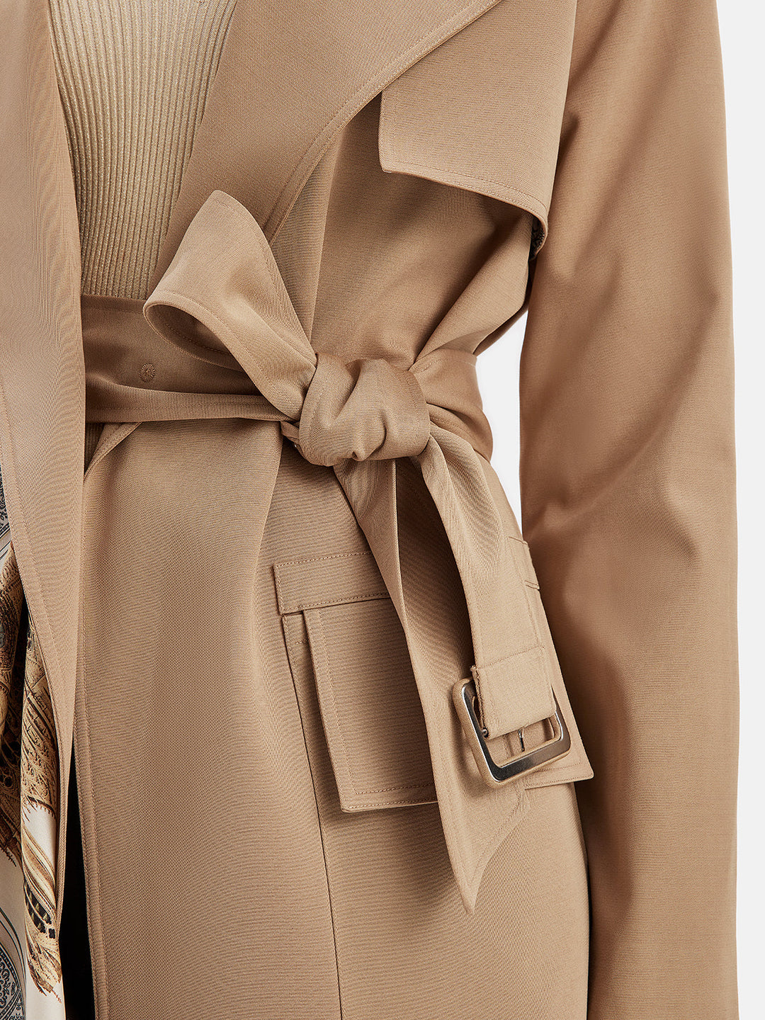 Yün Karışımlı Eşarplı Geniş Yaka Palto