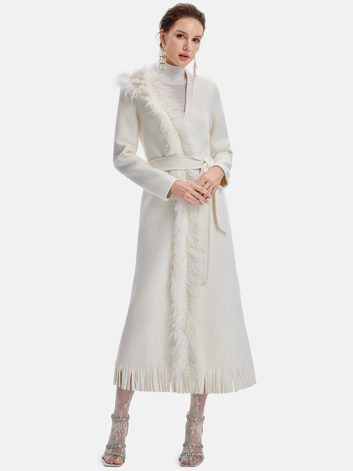 Tüylü Kenarlı Püsküllü Kaban