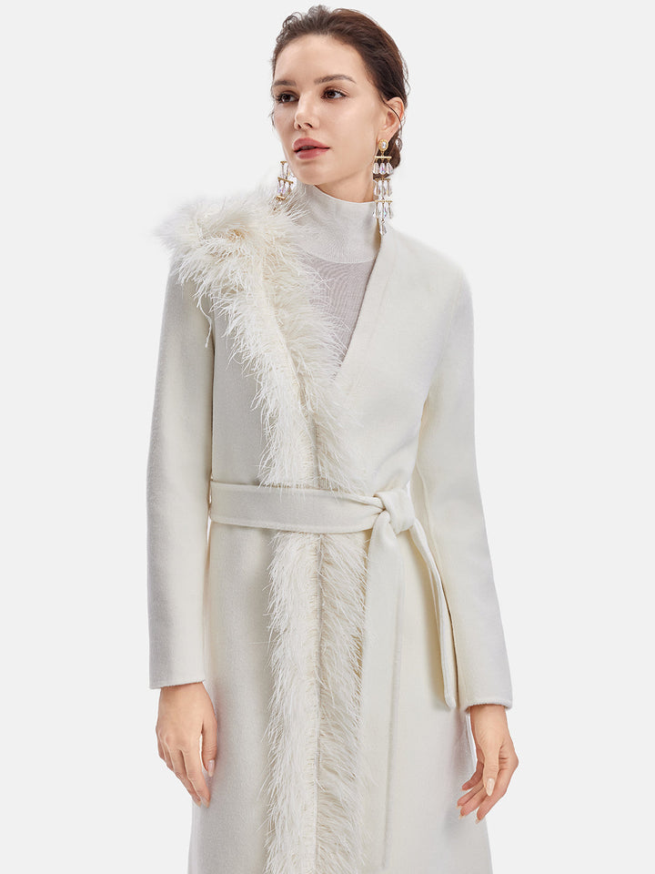 Tüylü Kenarlı Püsküllü Kaban