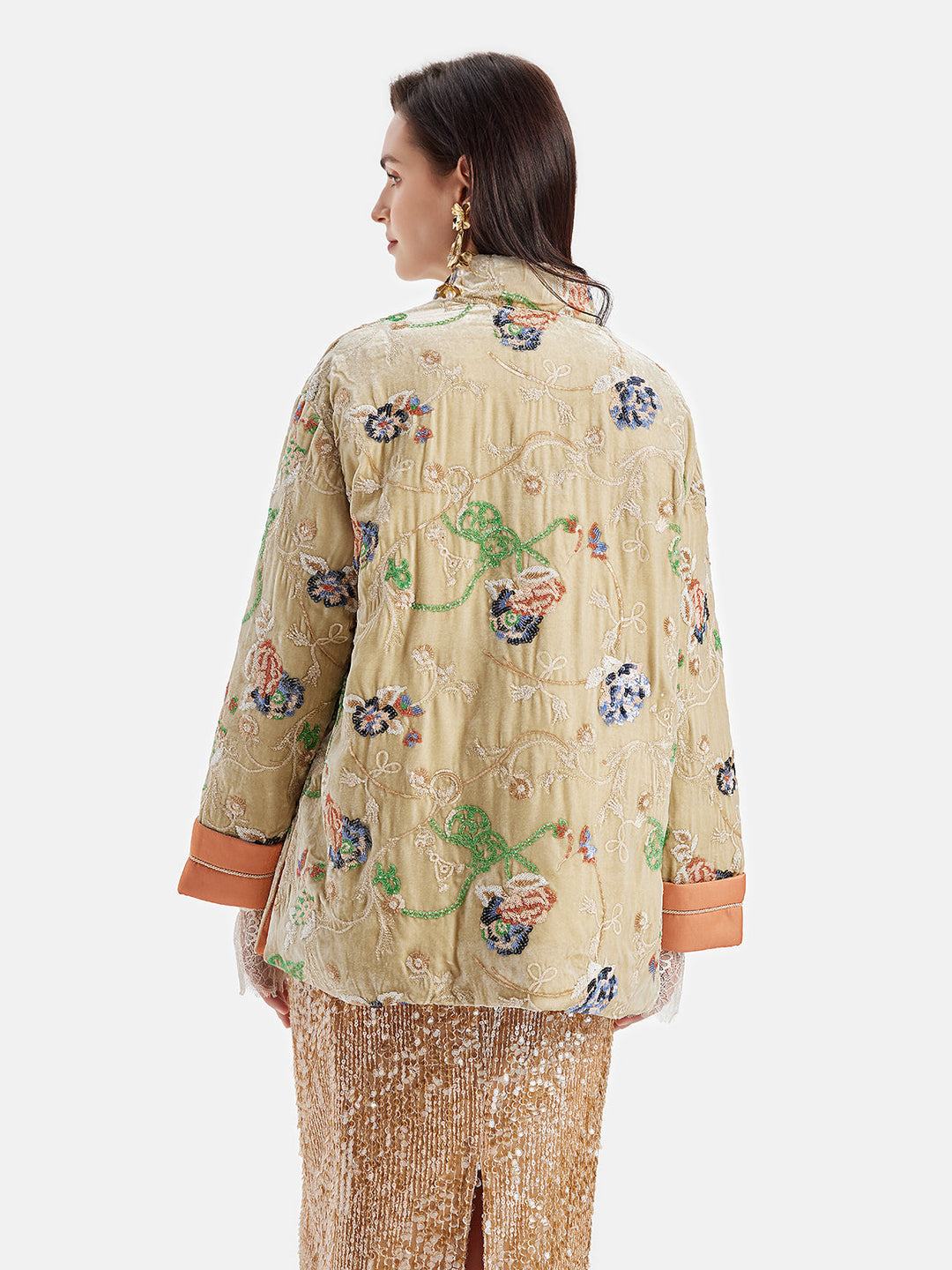 İpek Kadife Nakışlı Kaban