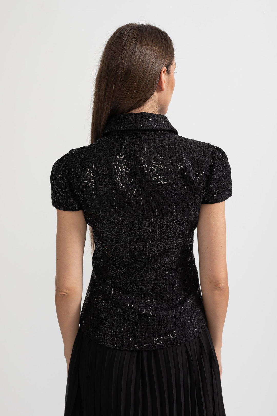 Payetli Üst ve Pileli Etekli Şık Takım