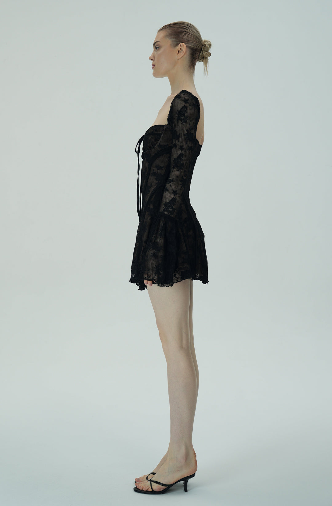 Dantel Çan Kollu Mini Elbise