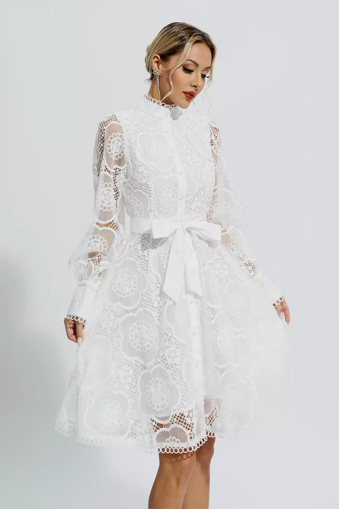 Lorelei Beyaz Dantel Jakarlı Mini Elbise