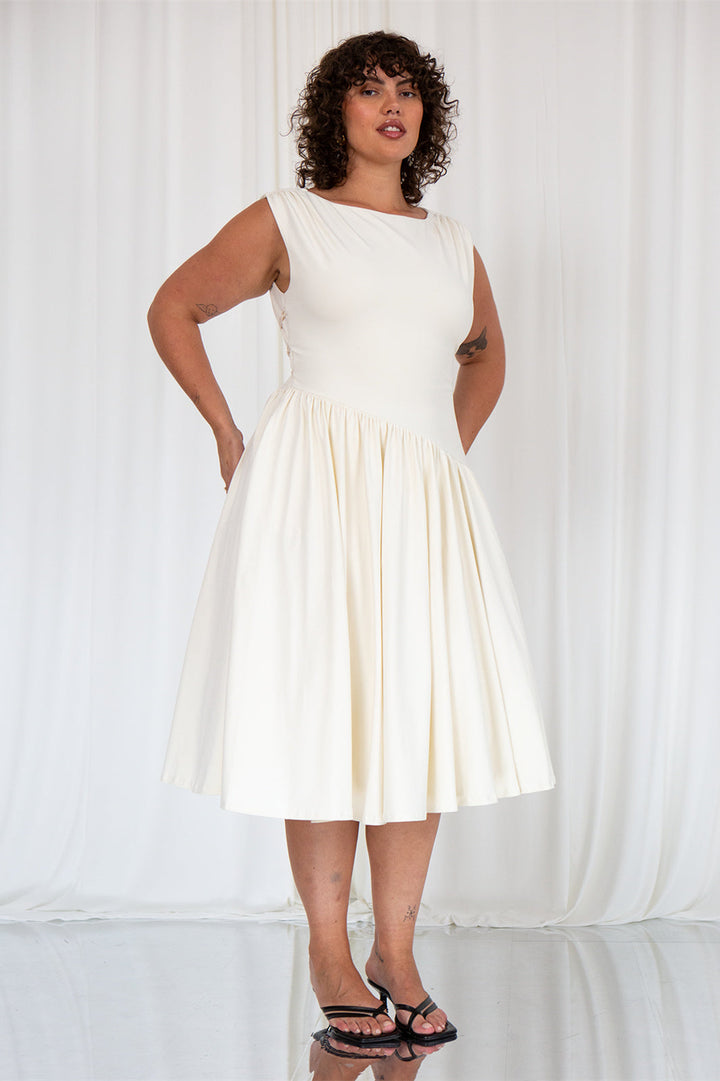 Renee Asimetrik Pileli Midi Elbise