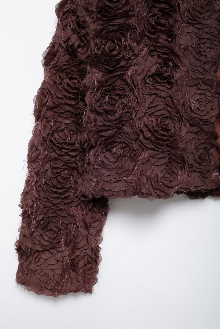 Çiçek Aplikeli Kısa Ceket