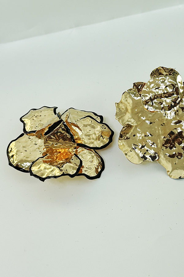 Metal Pileli Çiçek Küpe