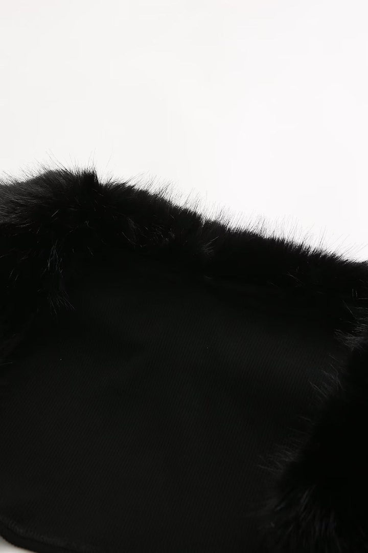 Apphia Crop Kürk Bluz Ve Korse İkili Takım