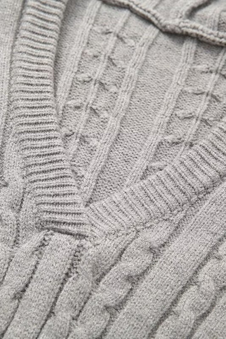 Erica Örgü Kapşonlu Ve Kısa Pantolon Takım