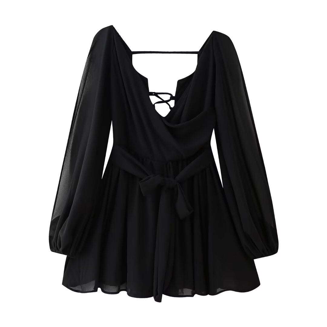 Uzun Kol Detaylı Volanlı Mini Elbise