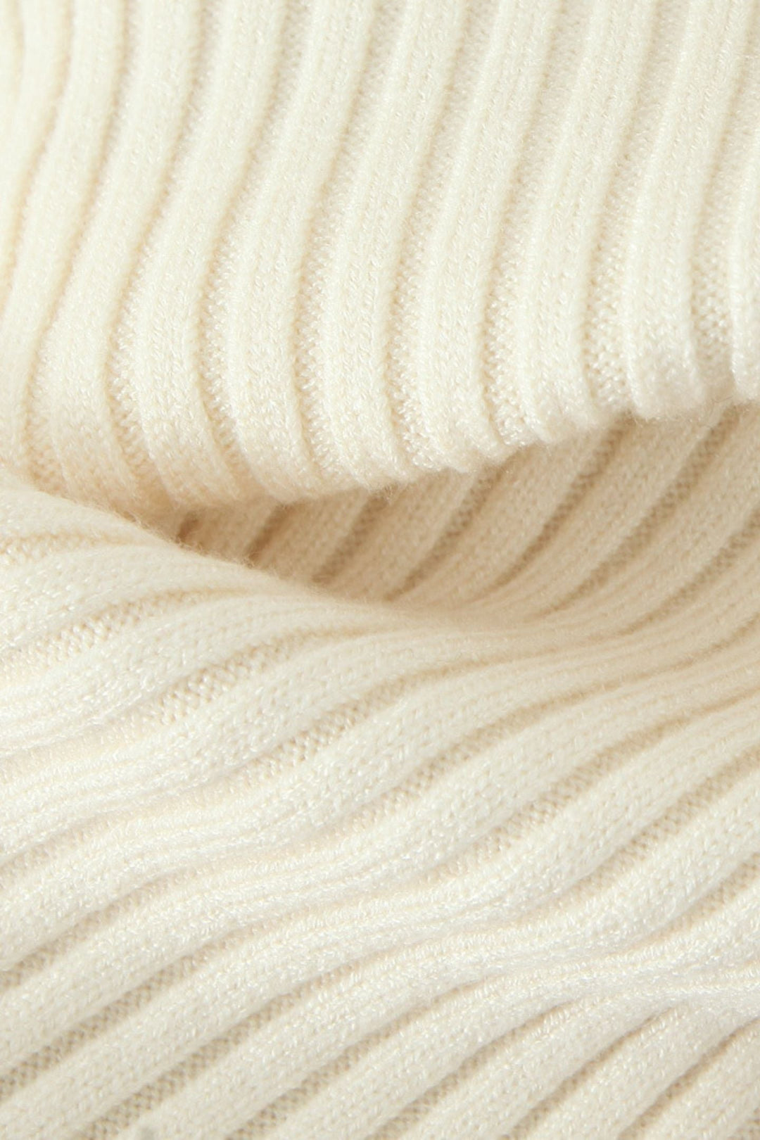 Uzun Kollu Fırfırlı Triko Hırka