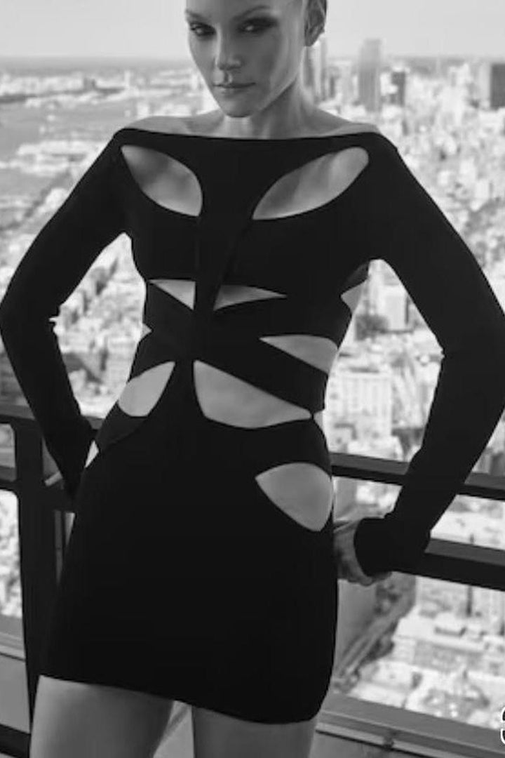 Kayık Yakalı Mini Elbise