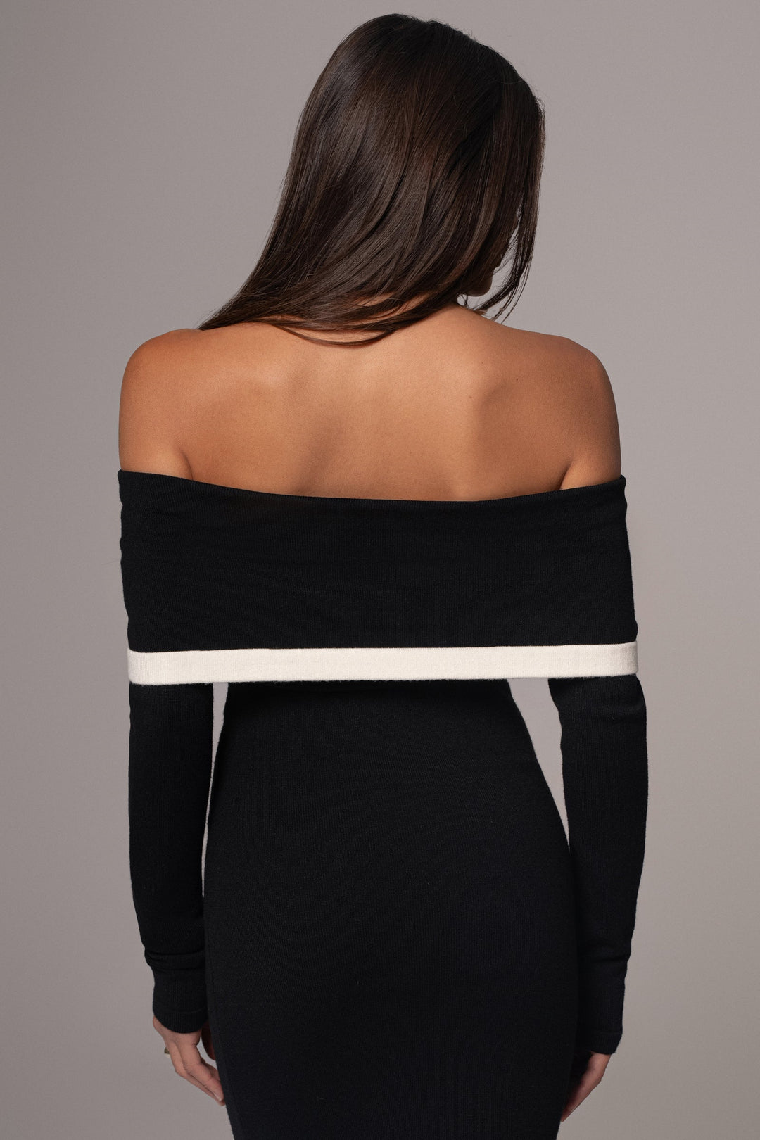 Helen Düşük Omuz Kontrast Uzun Elbise