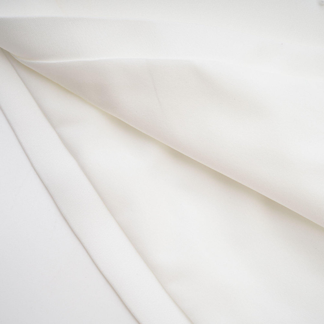 Radiance Elegance Beyaz Taş İşlemeli Straplez Mini Elbise