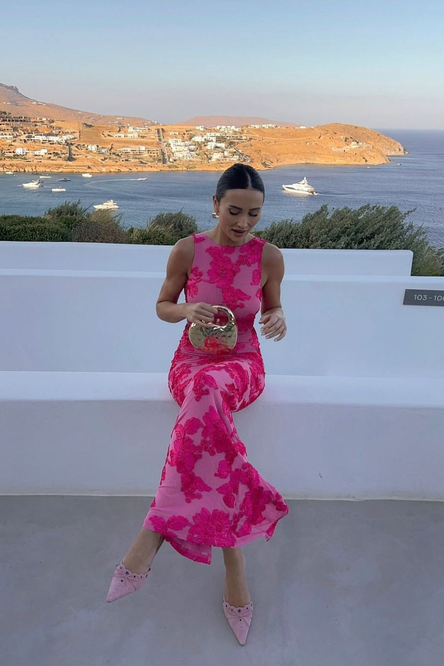 Barbara Çiçek Aplikeli File Uzun Elbise