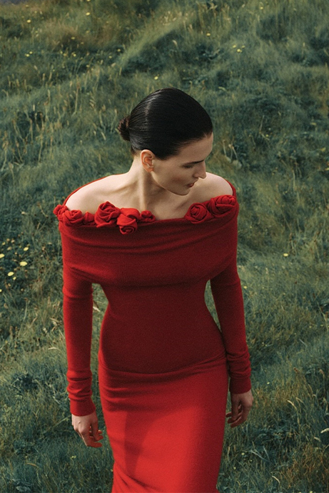 Evelyn Çiçek Aplikeli Tek Omuzlu Maxi Elbise