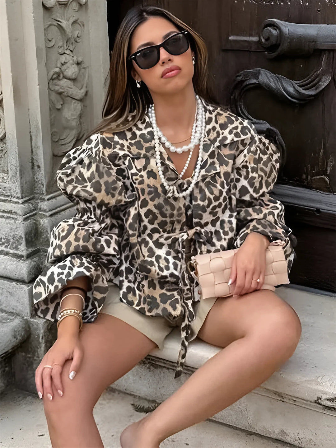 Leopar Desenli Bağlamalı Gömlek Bluz