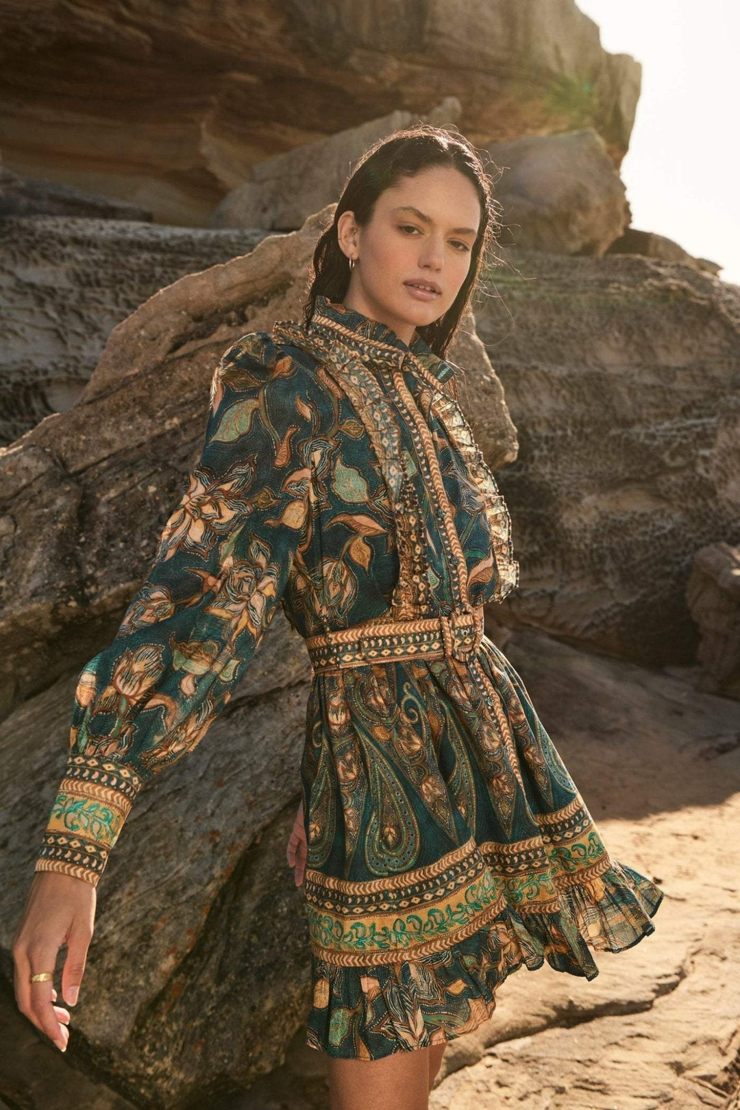 Abigail Baskılı Fırfırlı Kuşaklı Mini Gömlek Elbise