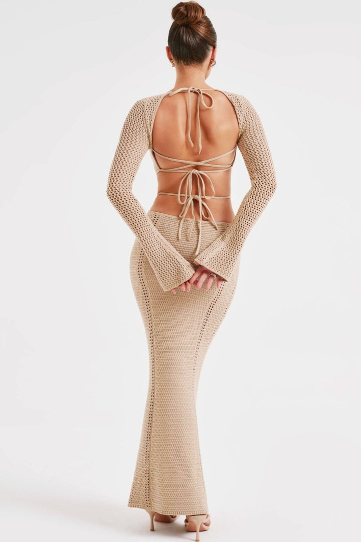 Antonia Cut-Out Sırtı Açık Tığ İşi Maxi Elbise