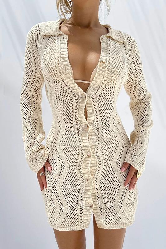 Temel Tığ İşi Düğmeli Örtü