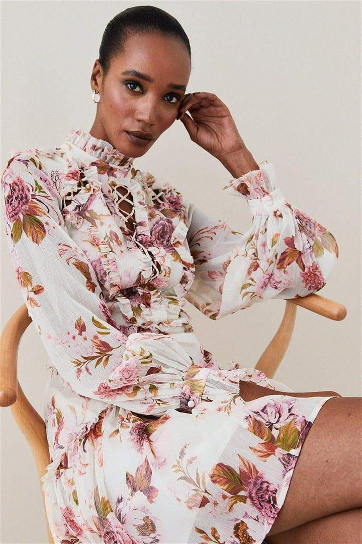 Betsy Baskılı Fırfırlı İçi Boş Mini Elbise