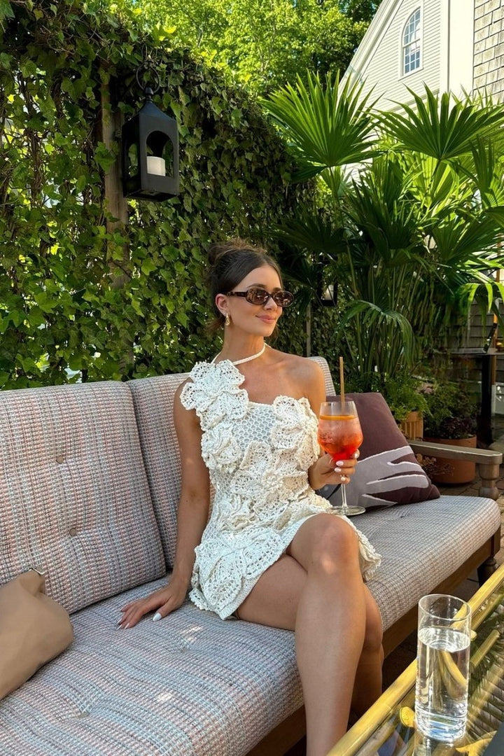 Carol Boyundan Bağlamalı Örgü Çiçekli Mini Elbise