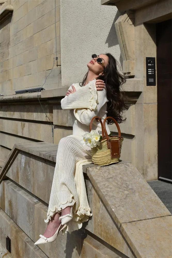 Clara Volanlı Uzun Kol Triko Maxi Elbise