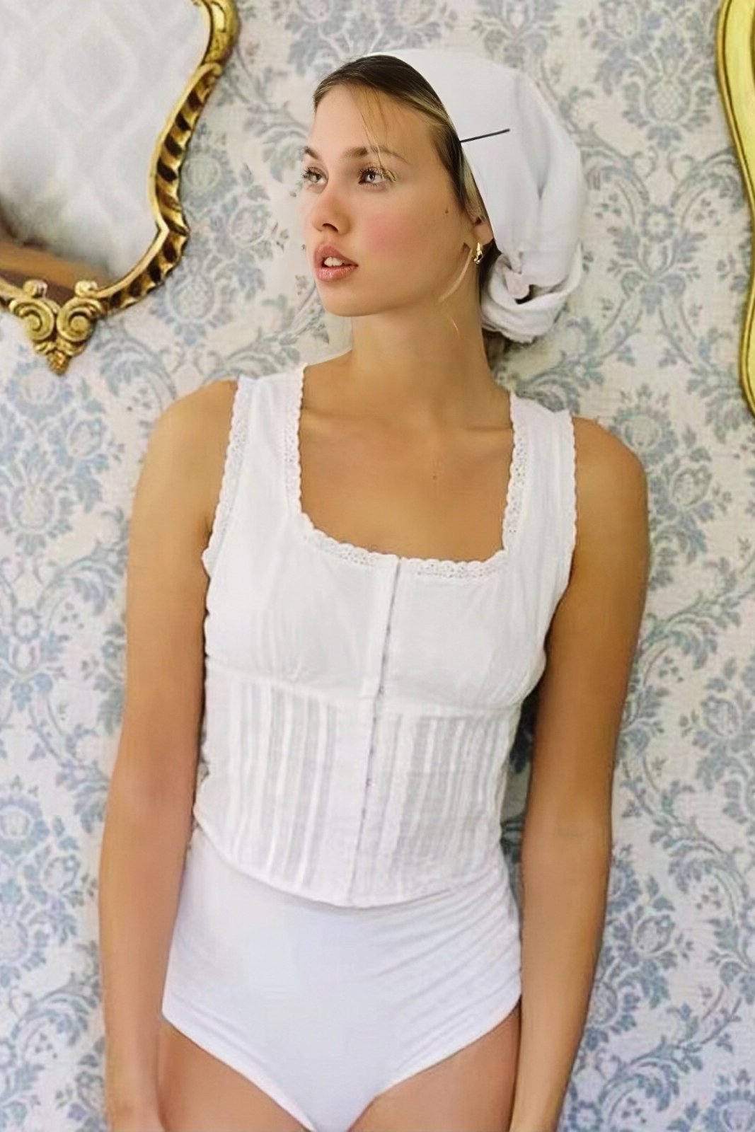 Cora Pileli Bağcıklı Pamuklu Atlet