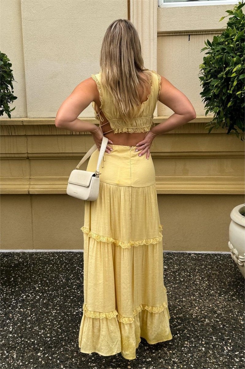 Mercan Danteli Detaylı Camiş Ve Maxi Etek Takım