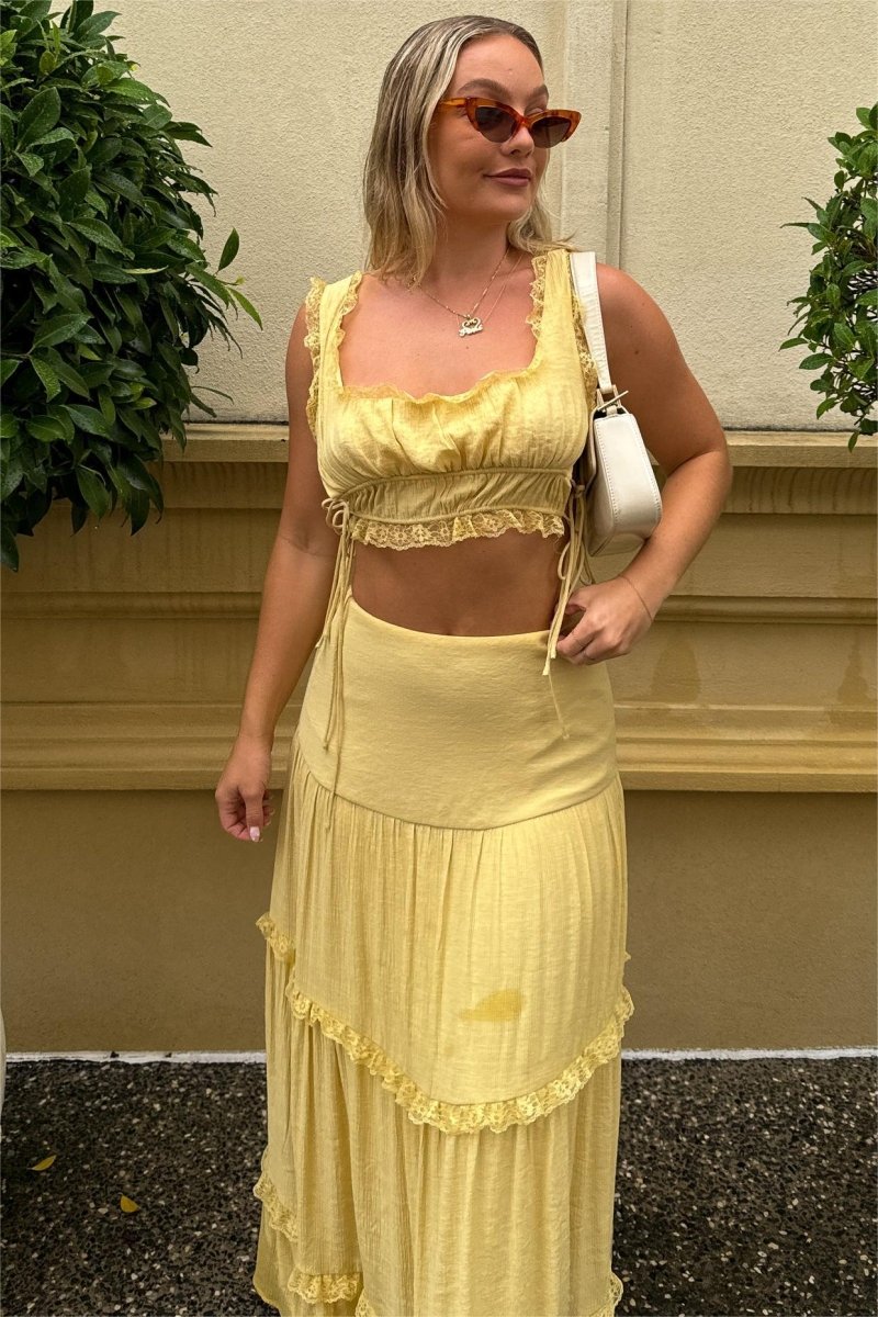 Mercan Danteli Detaylı Camiş Ve Maxi Etek Takım