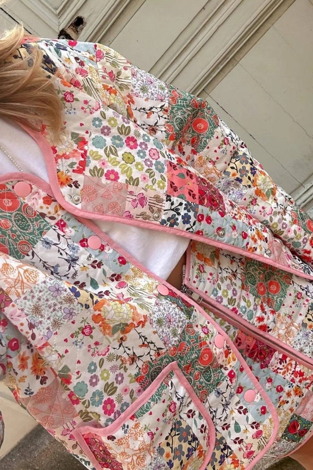 Dana Baskılı Kapitone Puf Takım