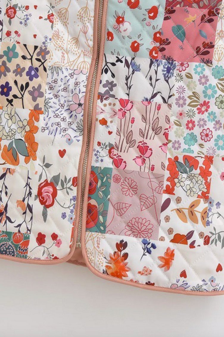 Dana Baskılı Kapitone Puf Takım