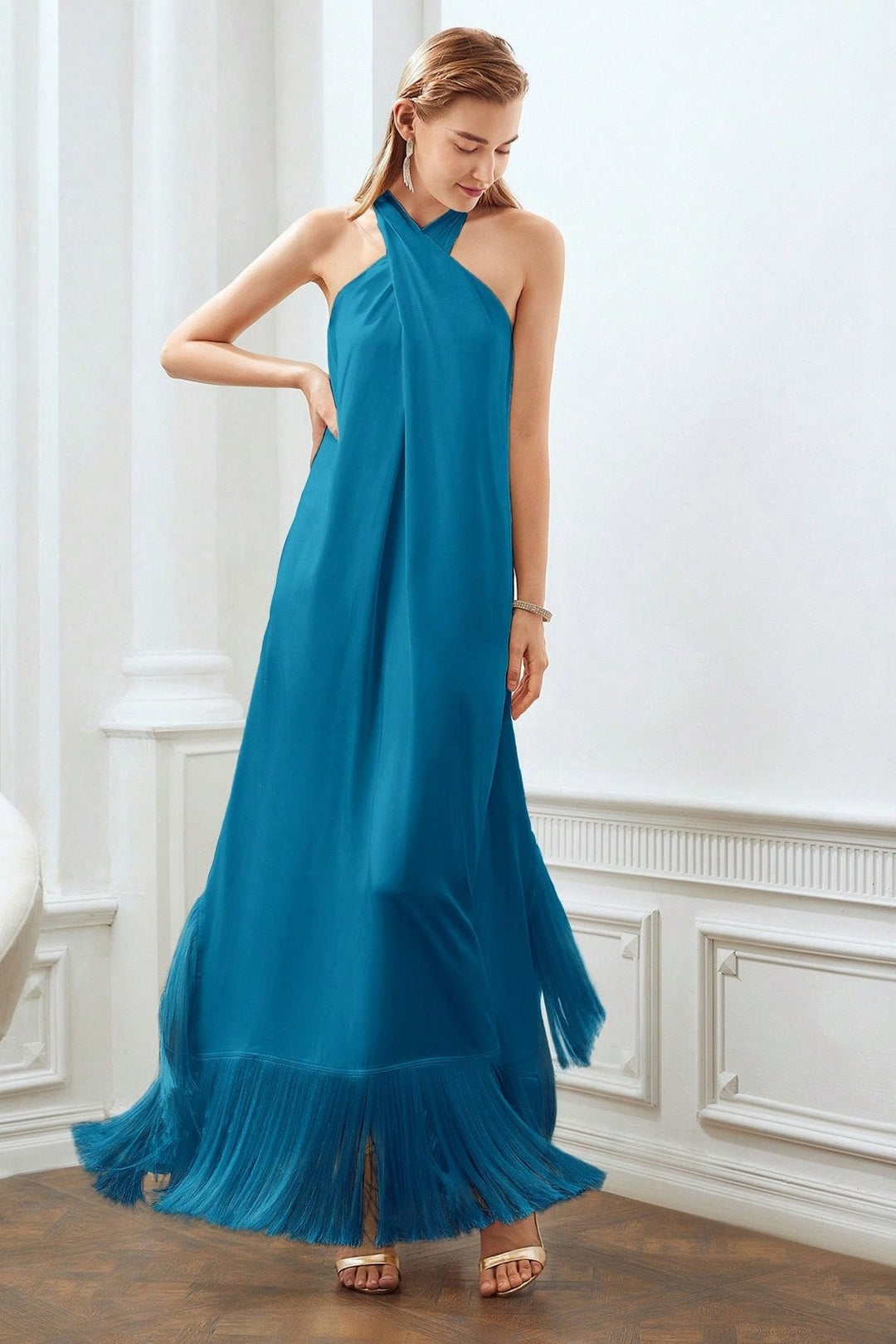 Dolores Çapraz Boyundan Bağlamalı Püsküllü Maxi Elbise