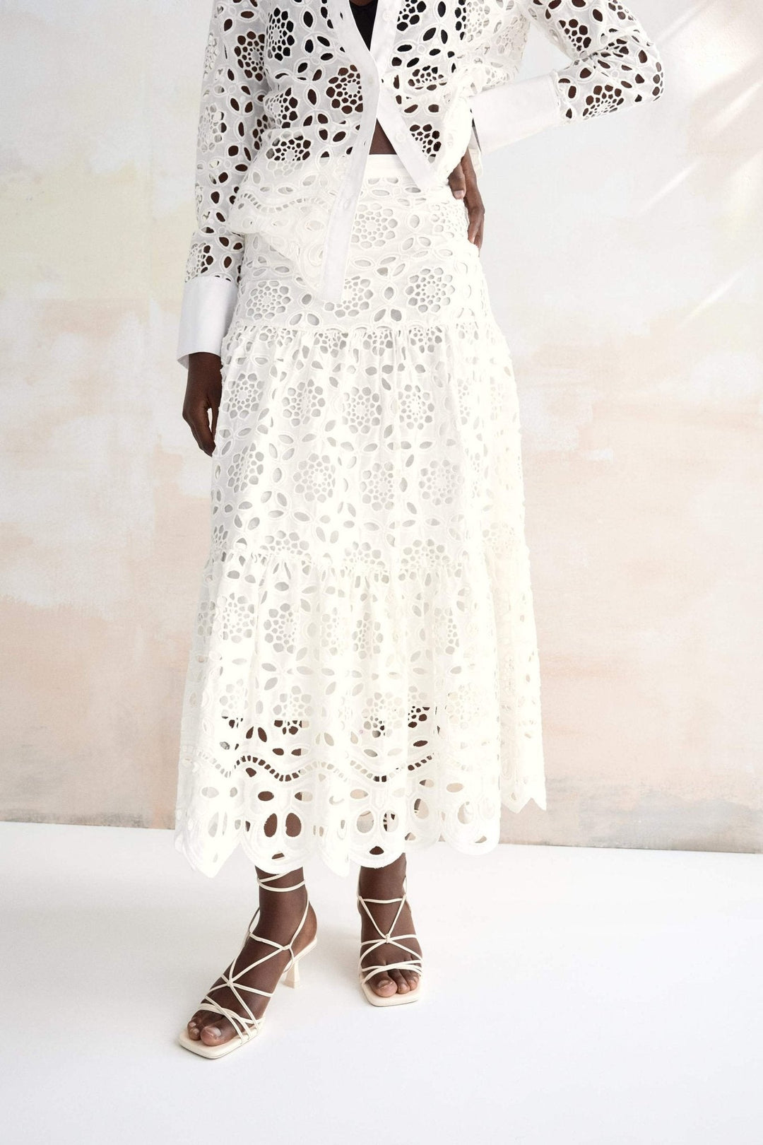 Elsie Nakışlı Dantel Takım