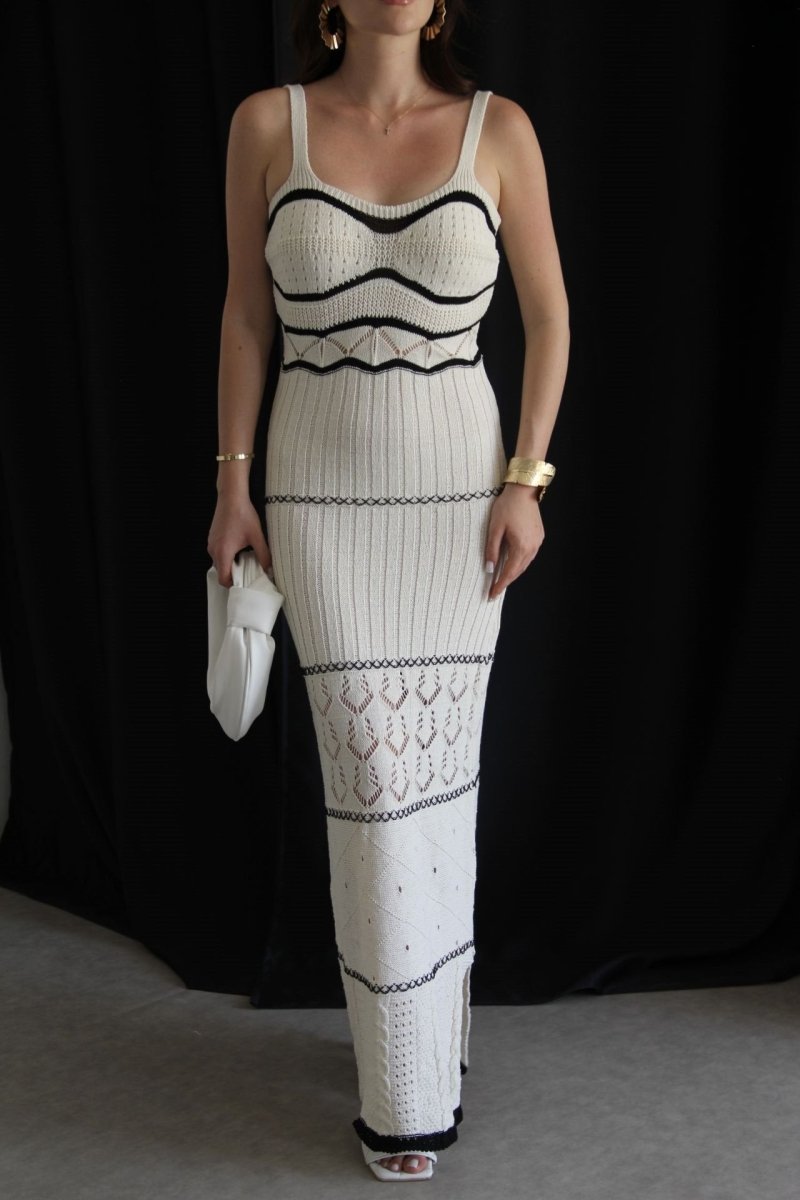 Esther Örgü Oymalı Uzun Yırtmaçlı Elbise