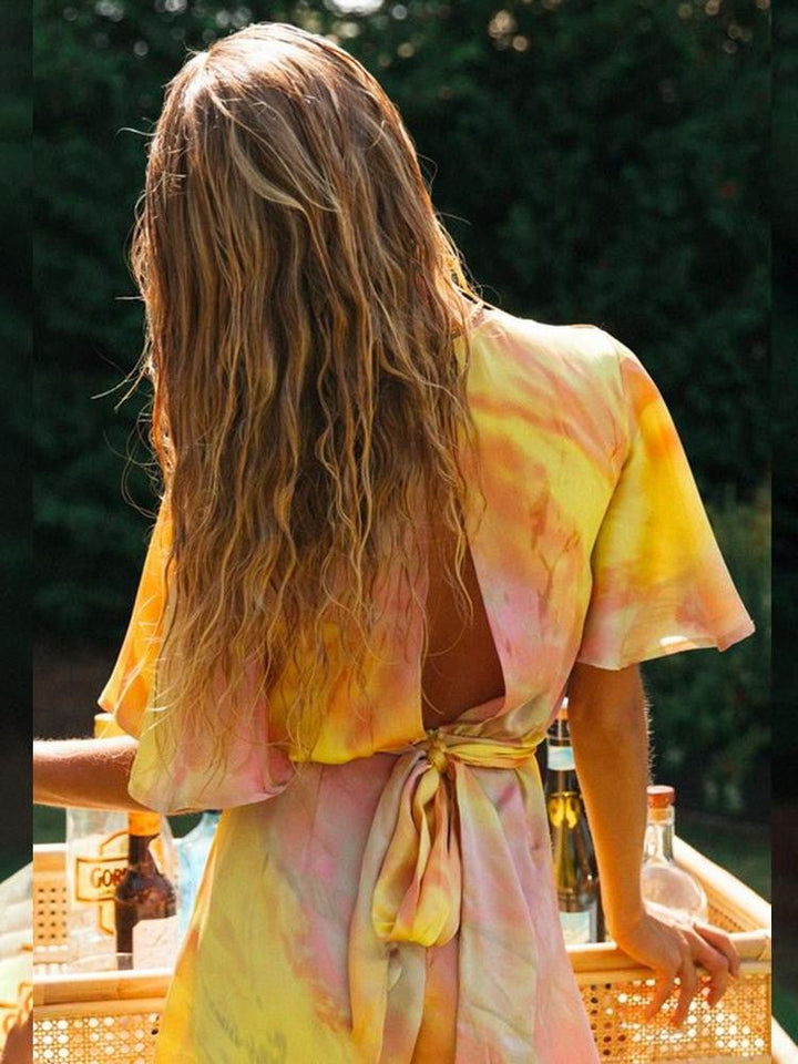 Gamla Baskılı V Yaka Dekolteli Mini Tulum