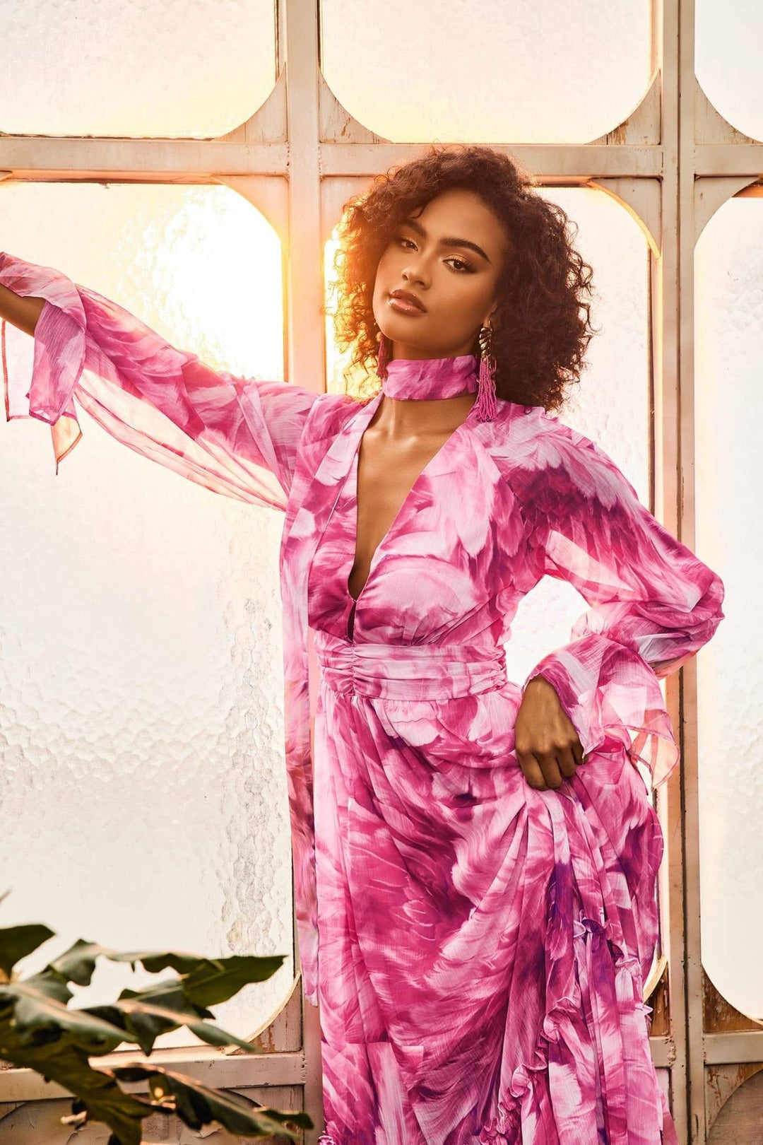 Gilda V Yaka Şifon Maxi Elbise