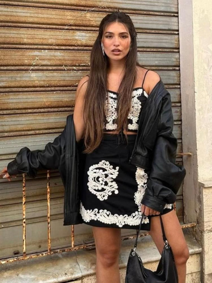 Harriet Dantel İşlemeli Set