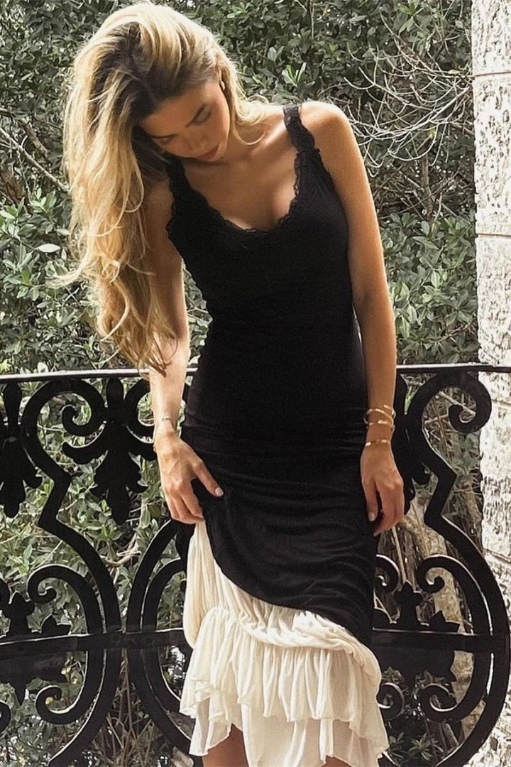 Irene V Yaka Dantelli Maxi Elbise