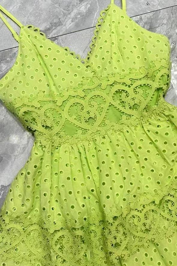 Janet V Yaka Fırfırlı Maxi Slip Elbise