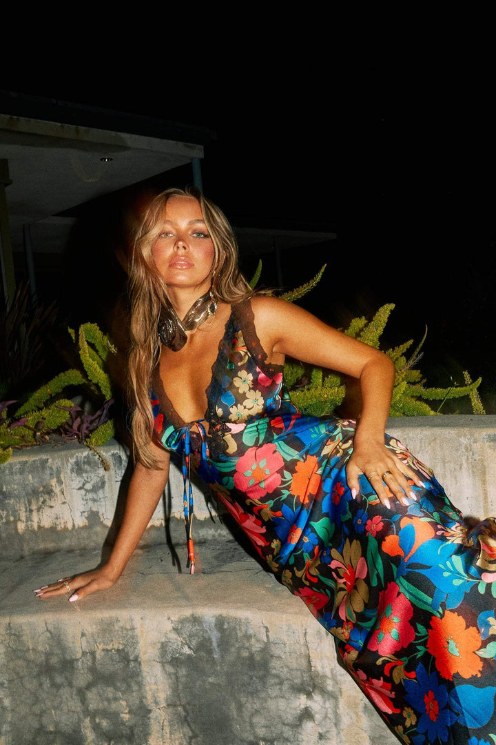 Jill Baskılı V Yaka Dantel Maxi Elbise